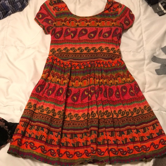 Dress - Picture 1 of 3
